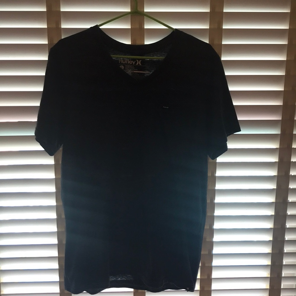Hurley V neck